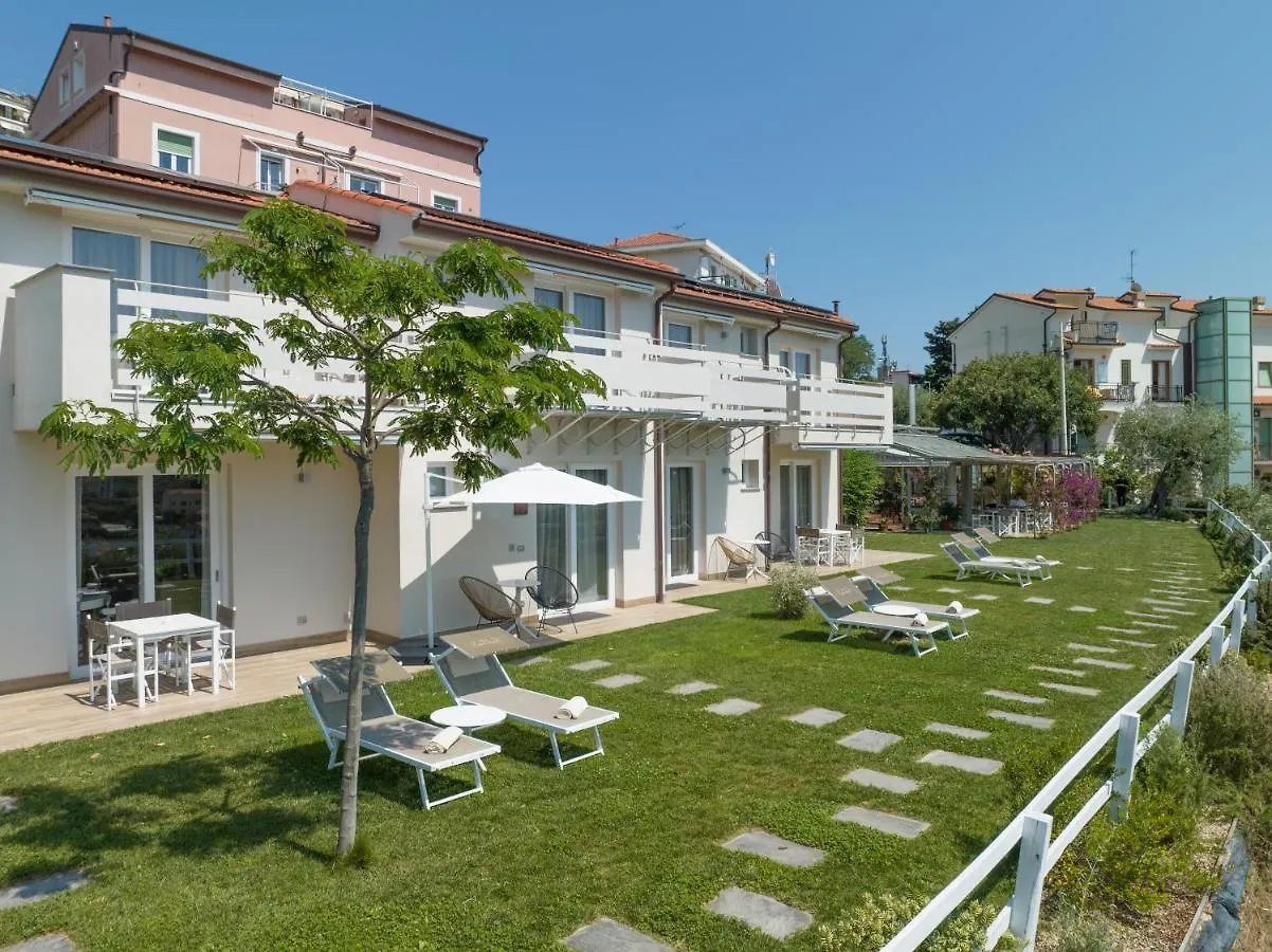 Agriturismo Terre degli Angeli Pietra Ligure 0*,  Italia